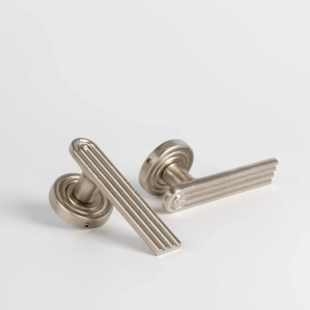 Forme No. 18 Door Lever - Image 10