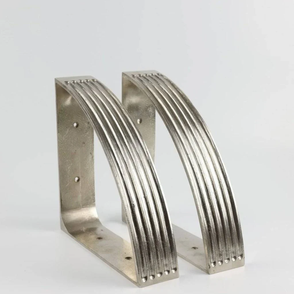 Forme No. 31 Shelf Bracket - Image 6