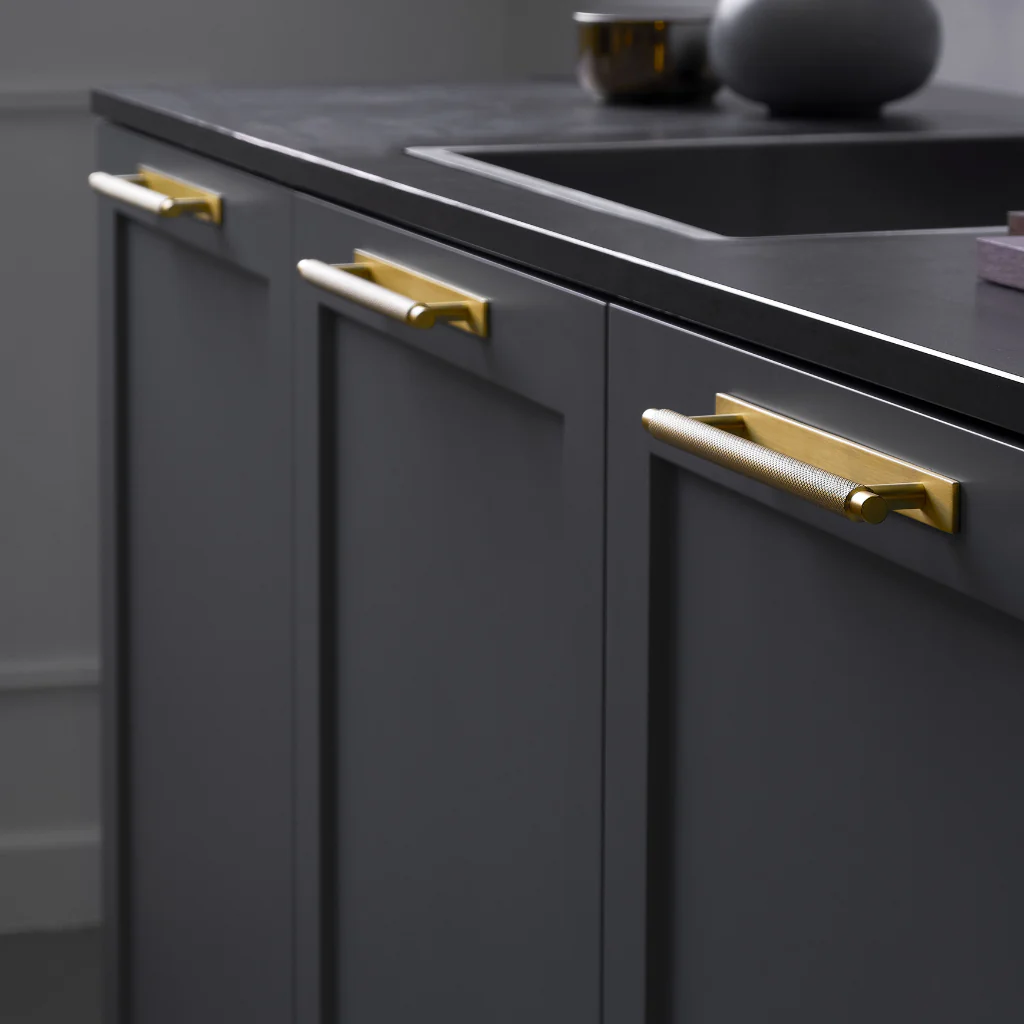 Furnipart Manor Back Cabinet Handle - Image 7