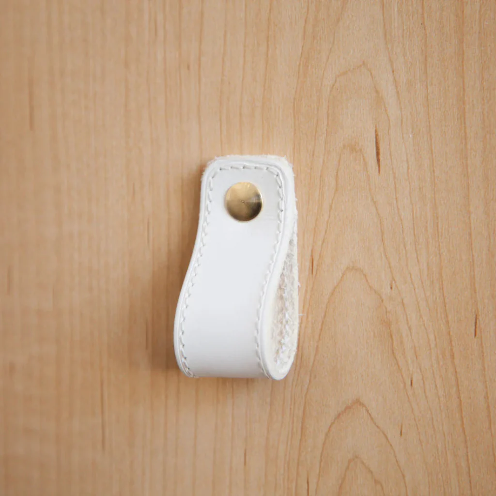 ST-LP02 Stitched Leather Loop Pull - Image 7