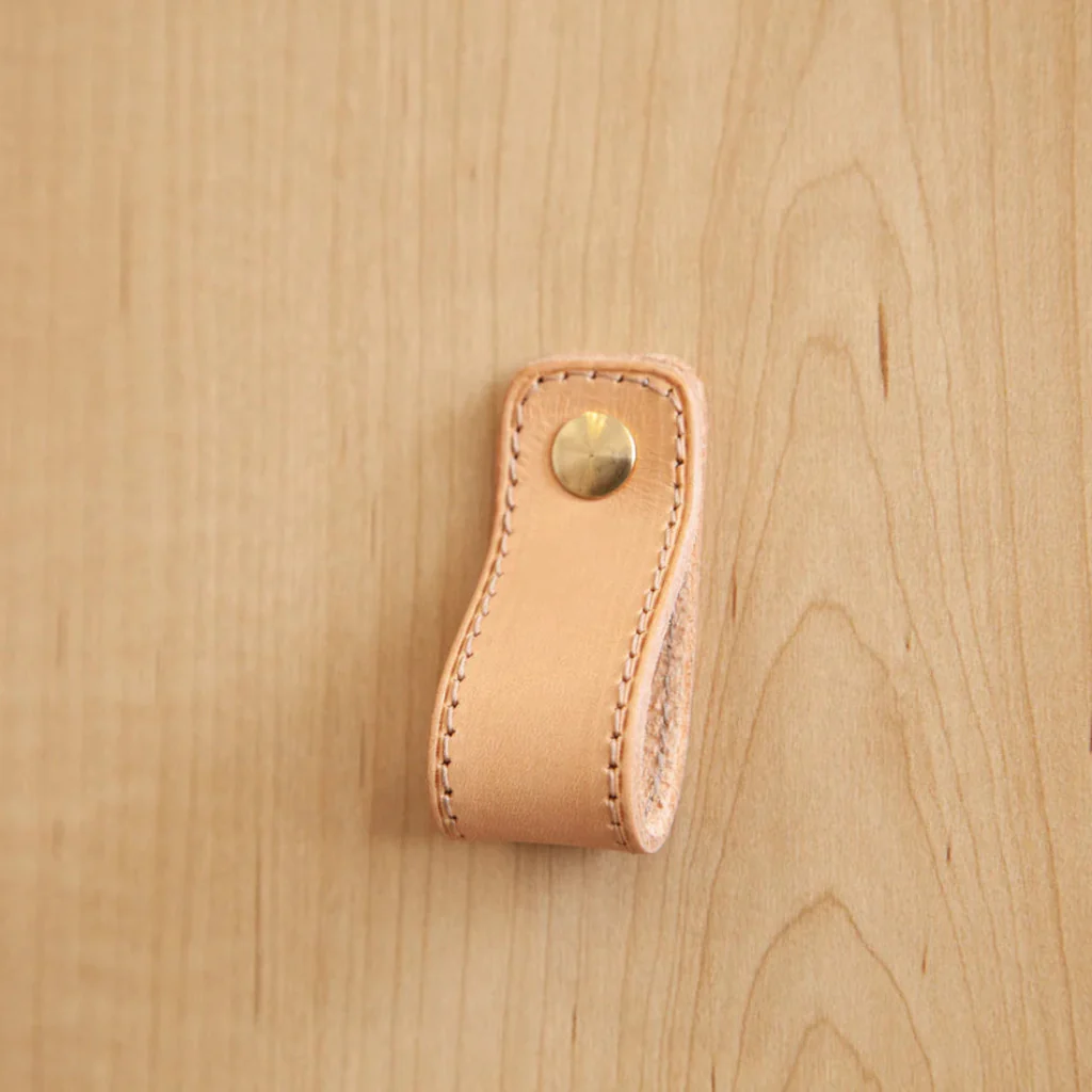 ST-LP02 Stitched Leather Loop Pull - Image 8